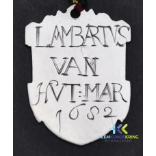 1682[2